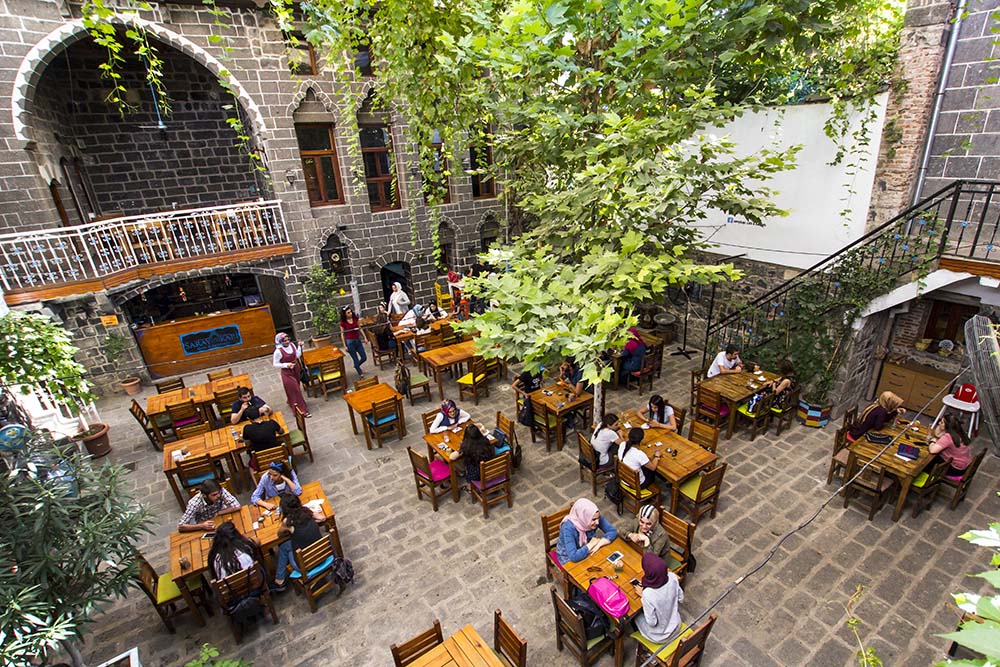 Diyarbakır City Guide