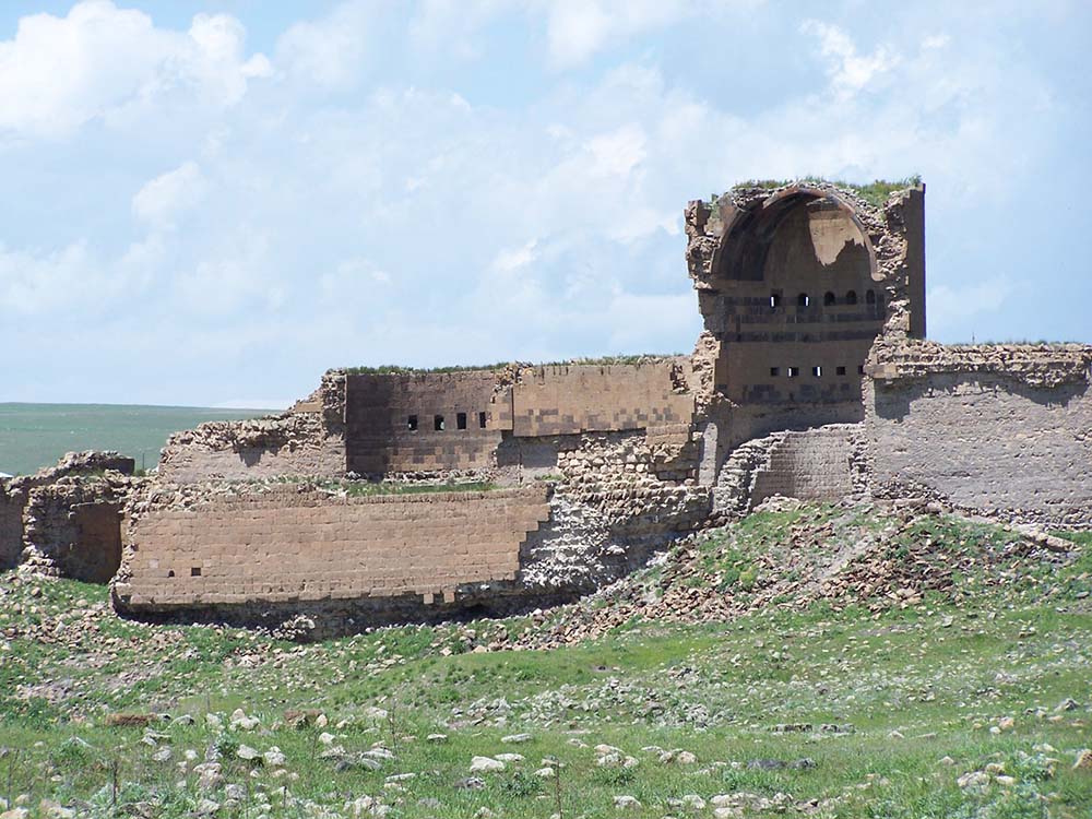 Kars City Guide - Motley Turkey