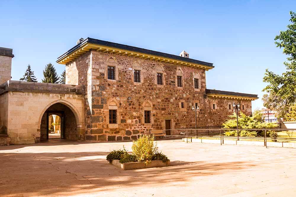 Nevşehir City Guide