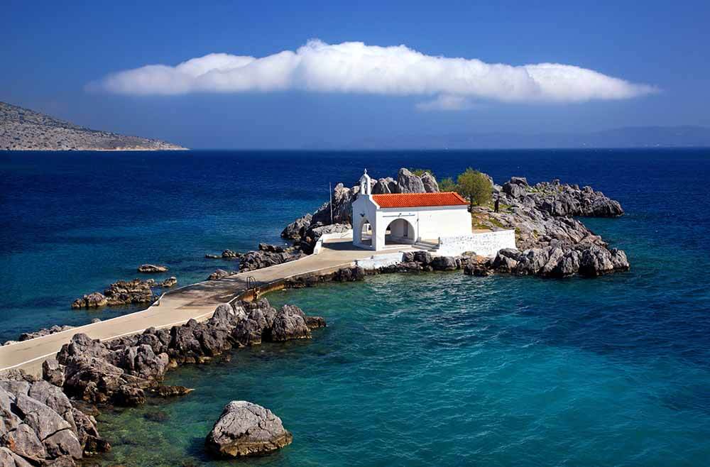 Itineraries that Integrate Turkish and Greek Islands